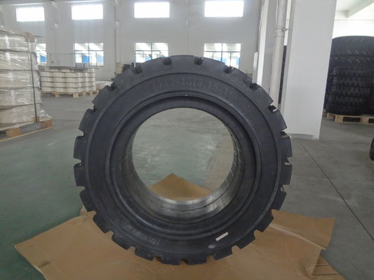 LK301 3층 강제 강철 고체 포크리프트 타이어 28x9-15 8.15-15