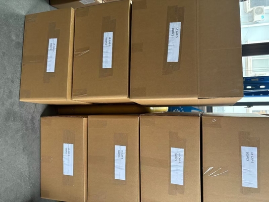 포크리프트 배터리 부품 67mm/77mm 플로팅 길이 펌프 플러그 PP 재료